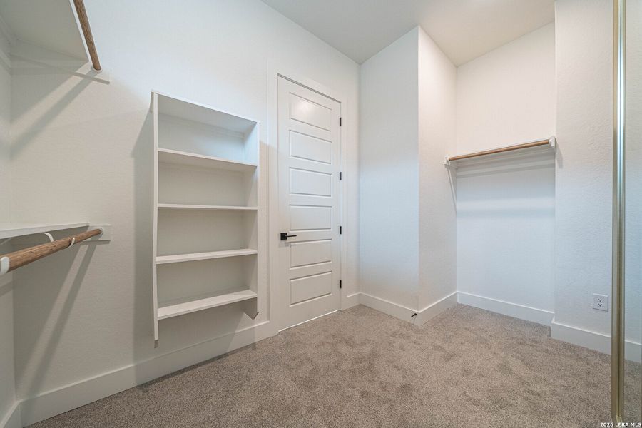 Image 32 of a home in .