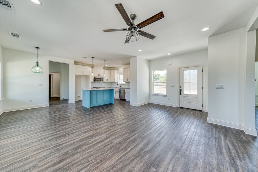 Representative unfurnished interior of a home built from the Lucas by Zeal Home Builders in Echo Grove, Poolville (Image 120).