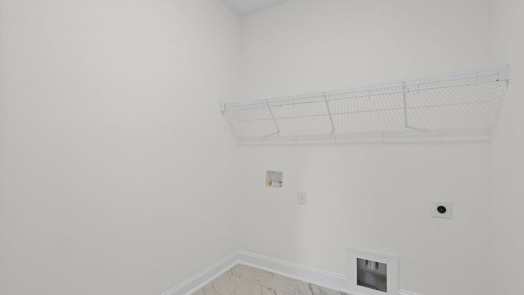 Spacious, unfurnished interior of a new home in The Estates Park, Apex (Image 33).