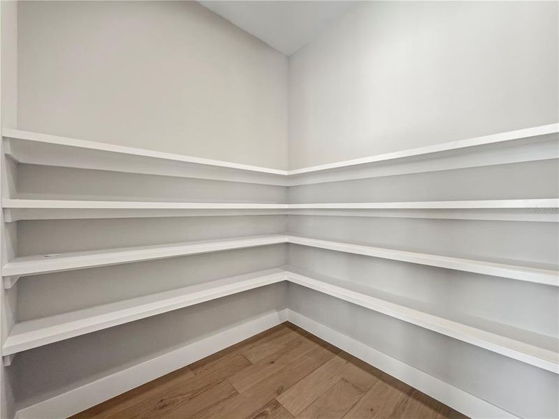 Spacious, unfurnished interior of a new home in College Park, Orlando (Image 92).