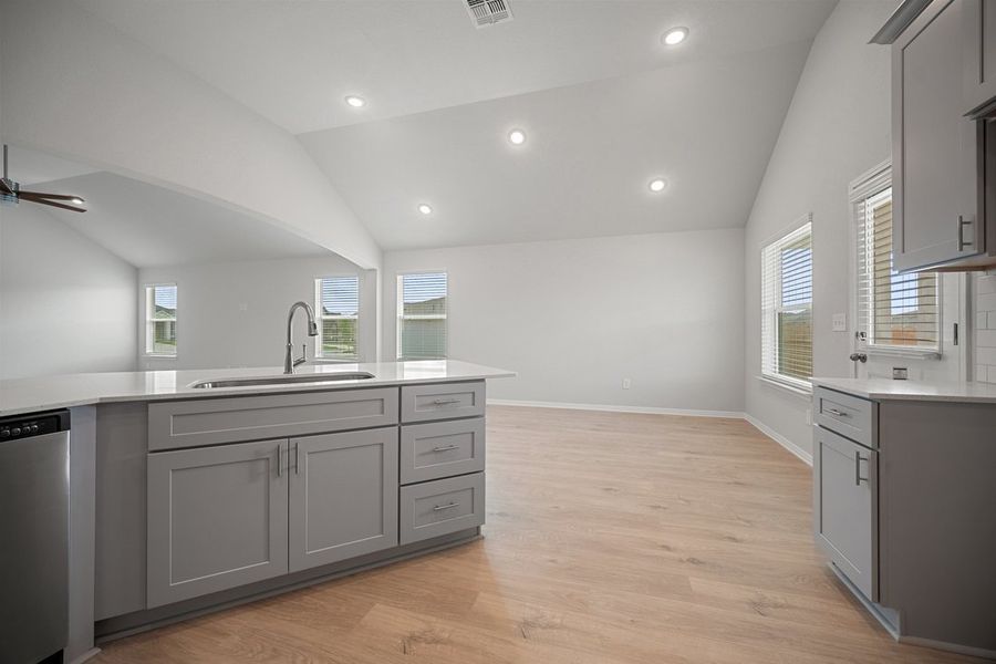 Furnished interior view inside a new home in Porter Country, Kyle (Image 8).