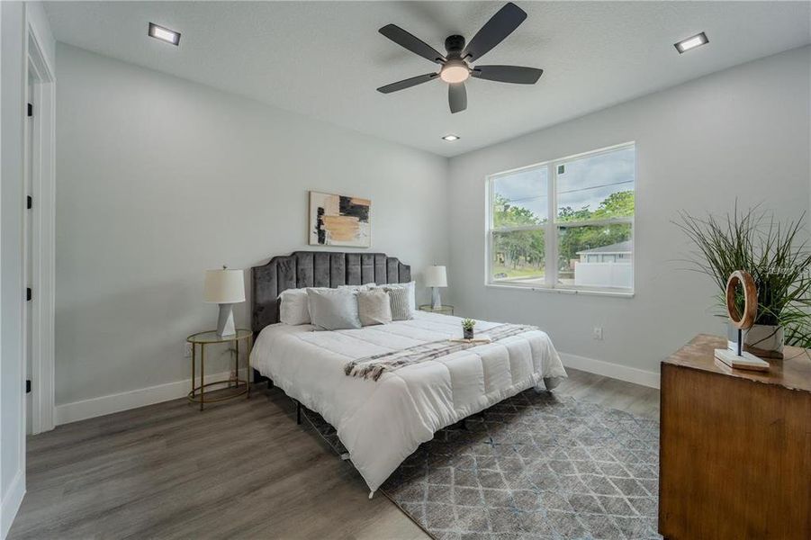 Furnished interior view inside a new home in , Apopka (Image 9).