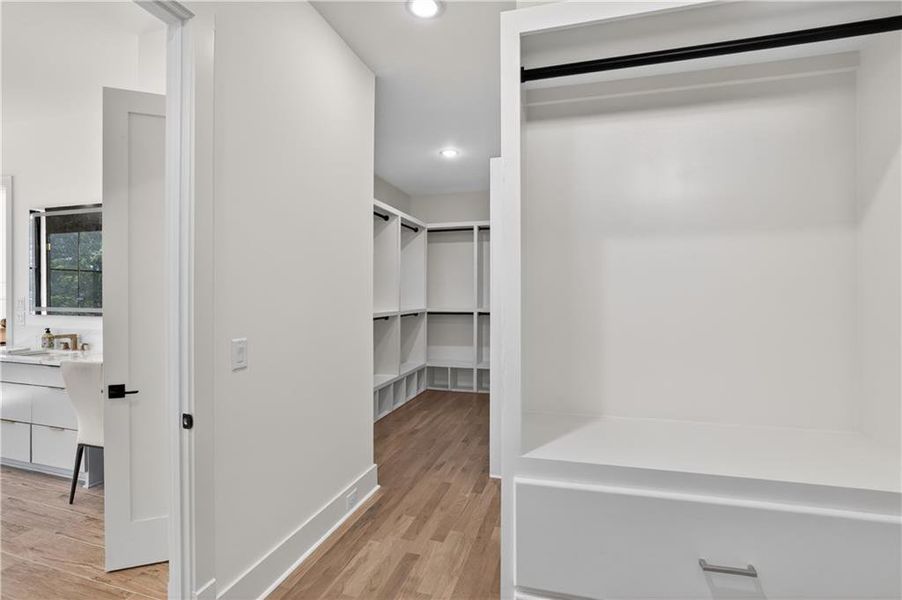 Furnished interior view inside a new home in , Alpharetta (Image 14).