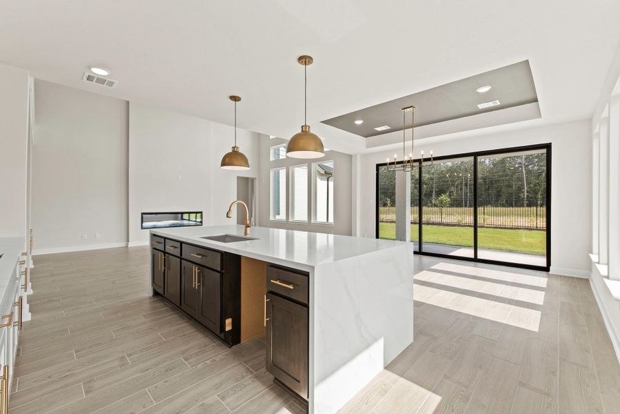 Representative image. Features, specifications, selections and colors may vary.