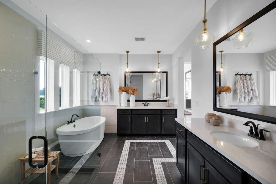 The Palmetto Primary Bath