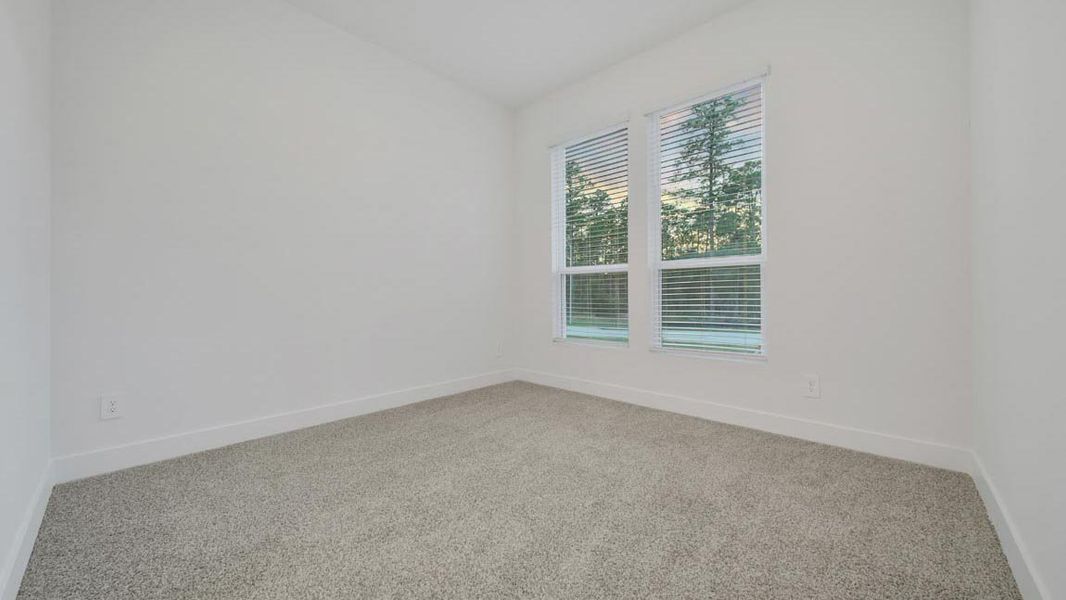 Representative unfurnished interior of a home built from the H70d by D.R. Horton in Butlers Bend Estates, Pinehurst (Image 40).