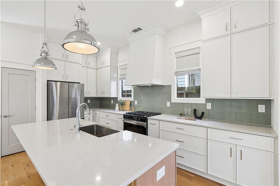 Furnished interior view inside a new home in , Atlanta (Image 17).