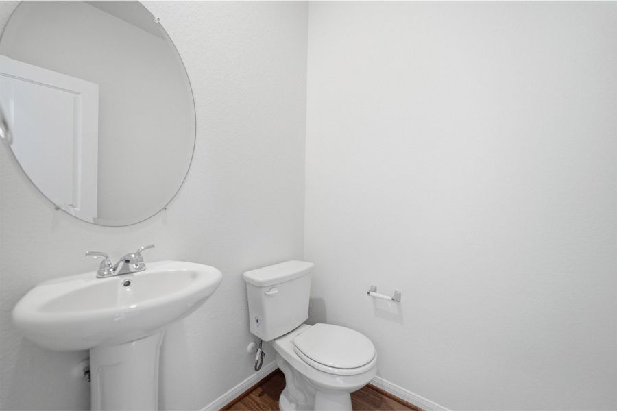 Furnished interior view inside a new home in Cool Water, Jarrell (Image 15).