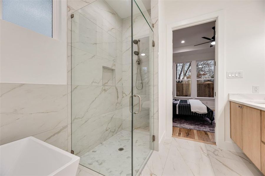 Furnished interior view inside a new home in , Dallas (Image 8).