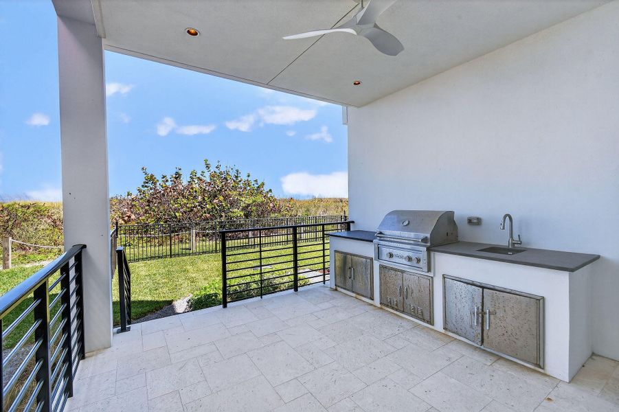 4360DiamondShoresWay(18)