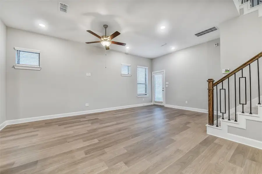 Spacious, unfurnished interior of a new home in , Richmond (Image 16).