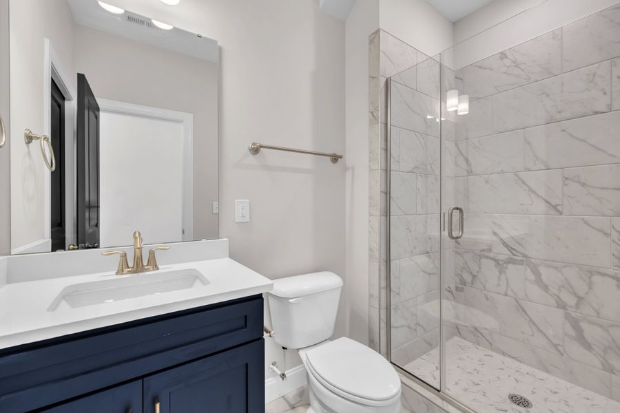 Representative furnished interior of a home built from the The Hampton by RobuckHomes in Kennebec Crossing, Angier (Image 15). Representative furnished interior of a home built from the The Hampton by RobuckHomes in Kennebec Crossing, Angier (Image 15).