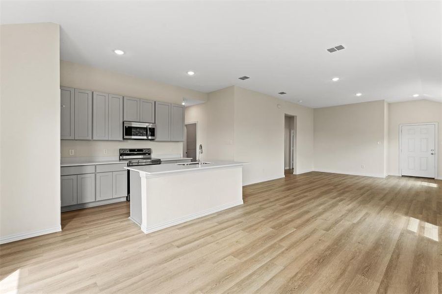 Furnished interior view inside a new home in , Waco (Image 5).
