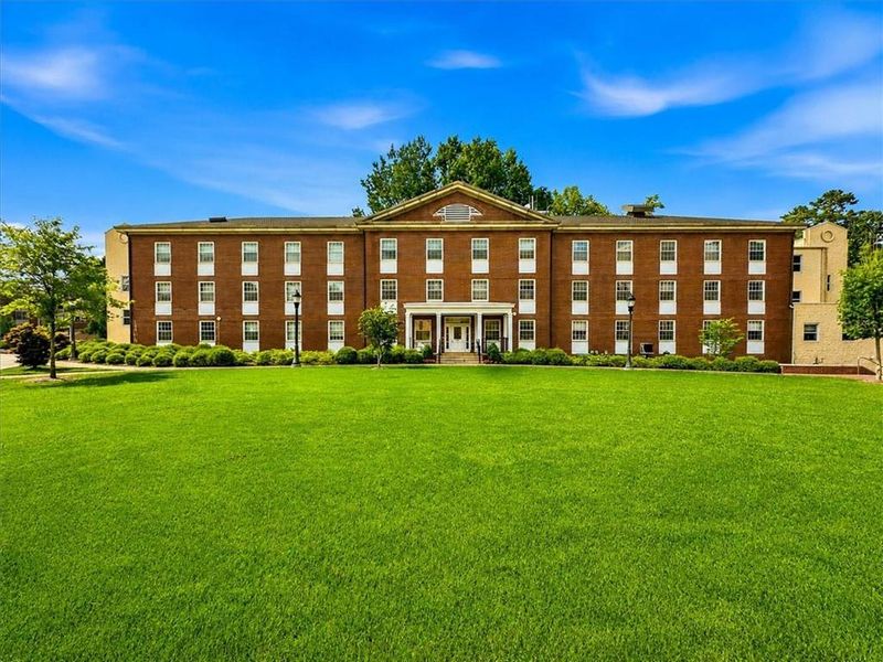 Image 42 of a home in Canterbury Villas.