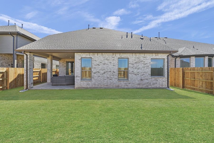 Exterior details and patio area of a home in Jordan Ranch, Fulshear (Image 22). Exterior details and patio area of a home in Jordan Ranch, Fulshear (Image 22).
