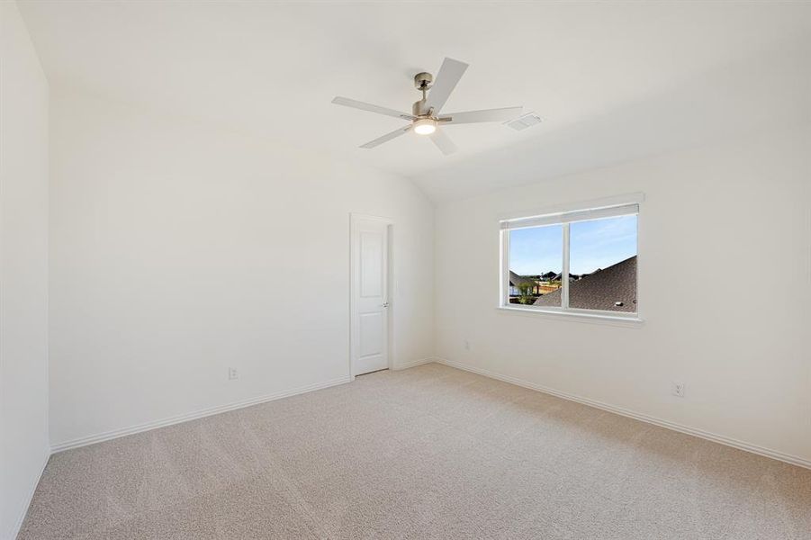 Spacious, unfurnished interior of a new home in Wildflower Ranch 60-65, Justin (Image 32). Spacious, unfurnished interior of a new home in Wildflower Ranch 60-65, Justin (Image 32).