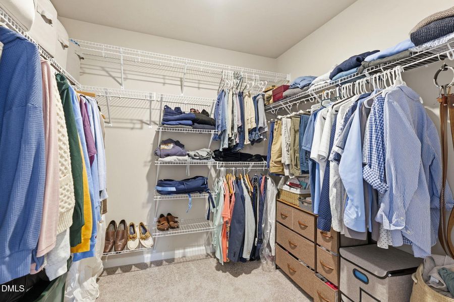 33-web-or-mls-_2041830