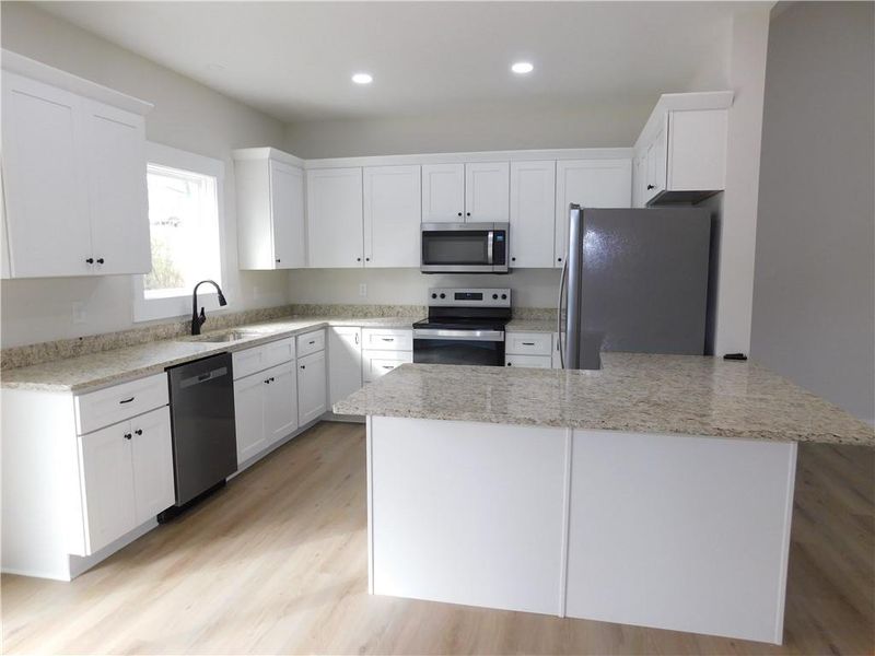 Furnished interior view inside a new home in , Dahlonega (Image 3).