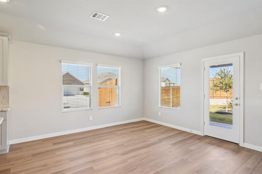 Photo is not of the actual home, but is an inspirational photo of builder’s model home and may depict options, furnishings, and/or decorator features that are not included. Photo is not of the actual home, but is an inspirational photo of builder’s model home and may depict options, furnishings, and/or decorator features that are not included.
