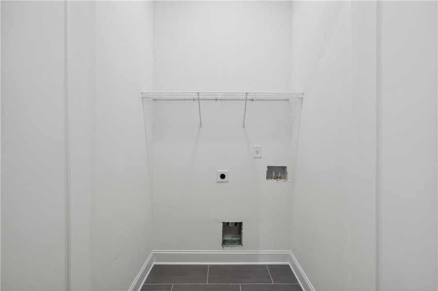 Spacious, unfurnished interior of a new home in , Douglasville (Image 17).
