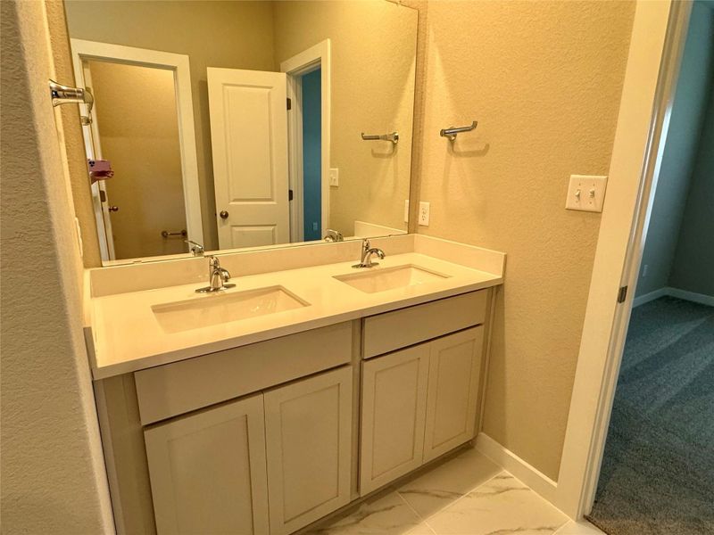 Dual vanities in Primary Bath Dual vanities in Primary Bath