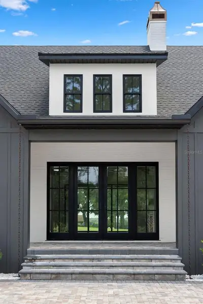 Exterior details and patio area of a home in , Ocala (Image 3).
