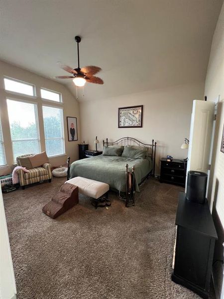 Furnished interior view inside a new home in , Fort Worth (Image 10).