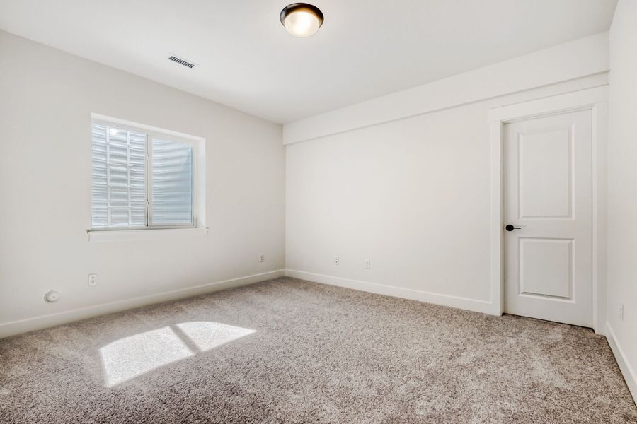 8777 San Diego - Bedroom