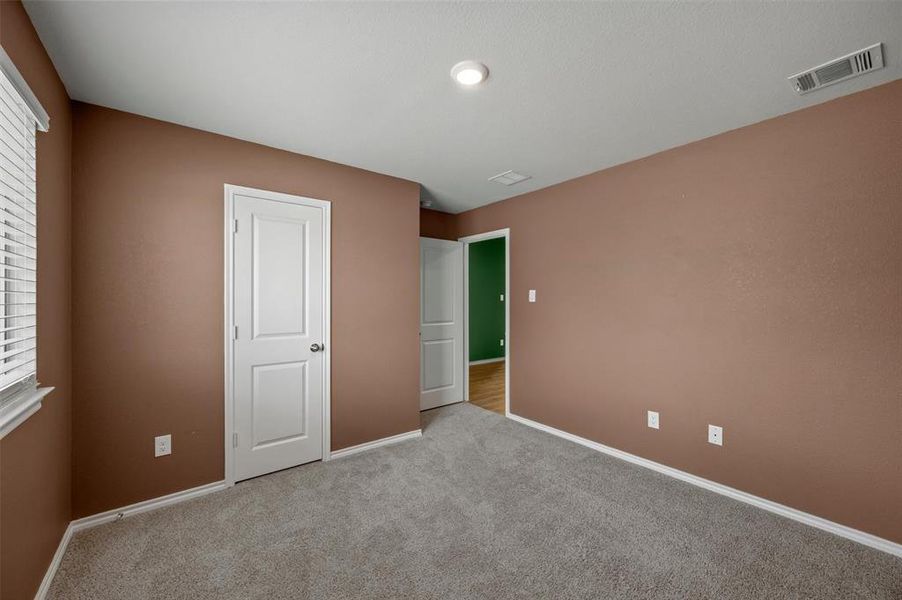 Spacious, unfurnished interior of a new home in Windrose, Pilot Point (Image 28). Spacious, unfurnished interior of a new home in Windrose, Pilot Point (Image 28).