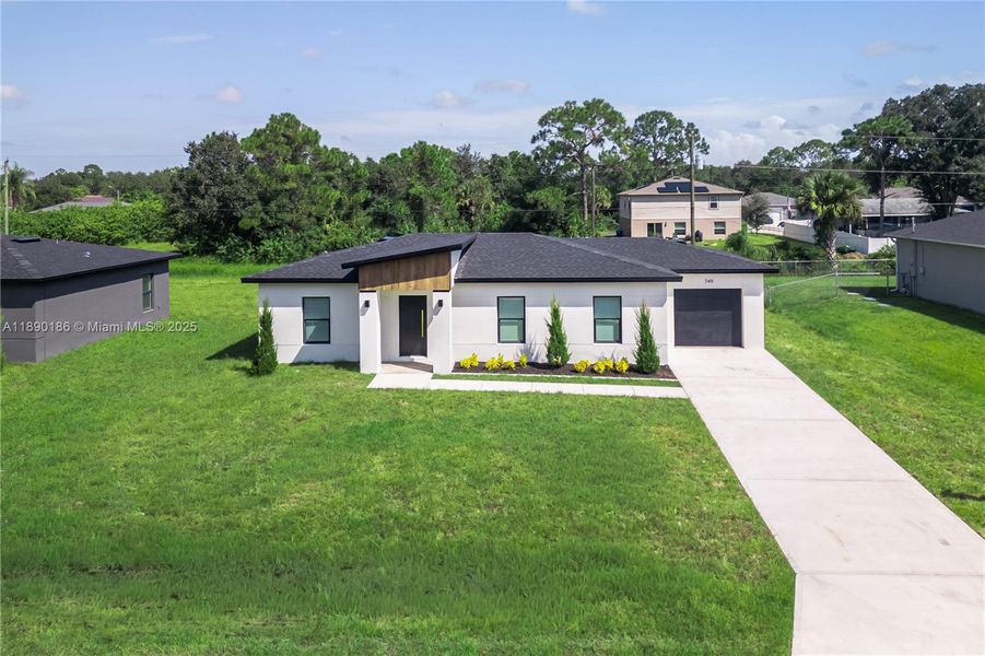 Image 31 of a home in .