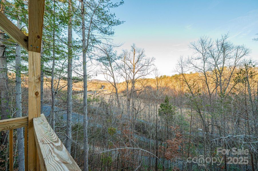 Natural landscape and outdoor views near in Lenoir (Image 35). Natural landscape and outdoor views near in Lenoir (Image 35).