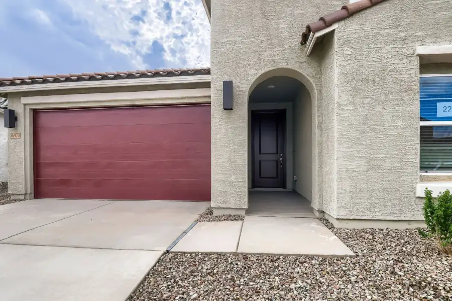 New Home in Maricopa, AZ.  - Slide 4