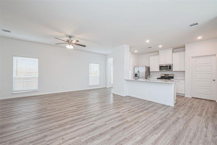 Spacious, unfurnished interior of a new home in River Ranch, Dayton (Image 27). Spacious, unfurnished interior of a new home in River Ranch, Dayton (Image 27).