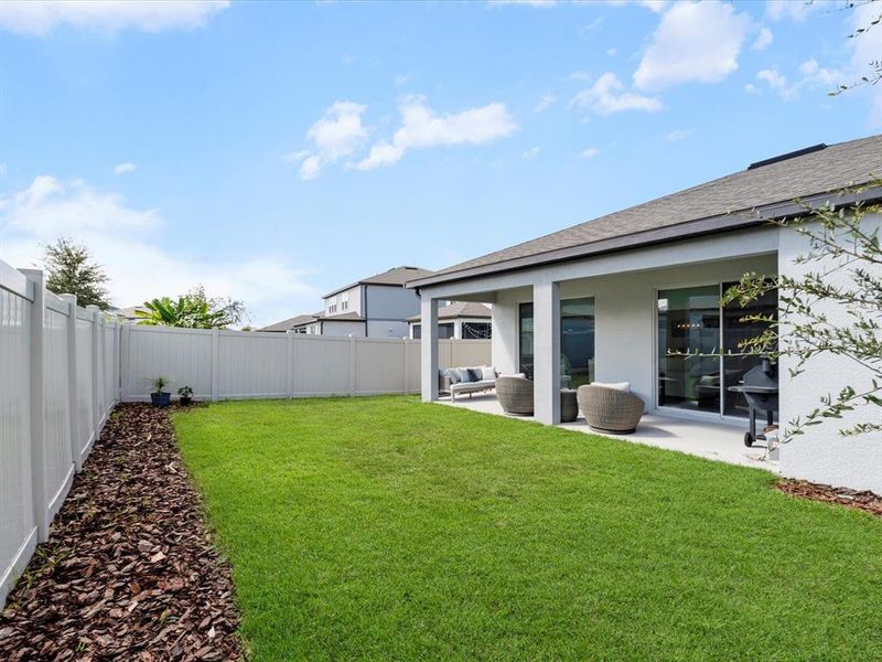 Exterior details and patio area of a home in , Land O' Lakes (Image 23).
