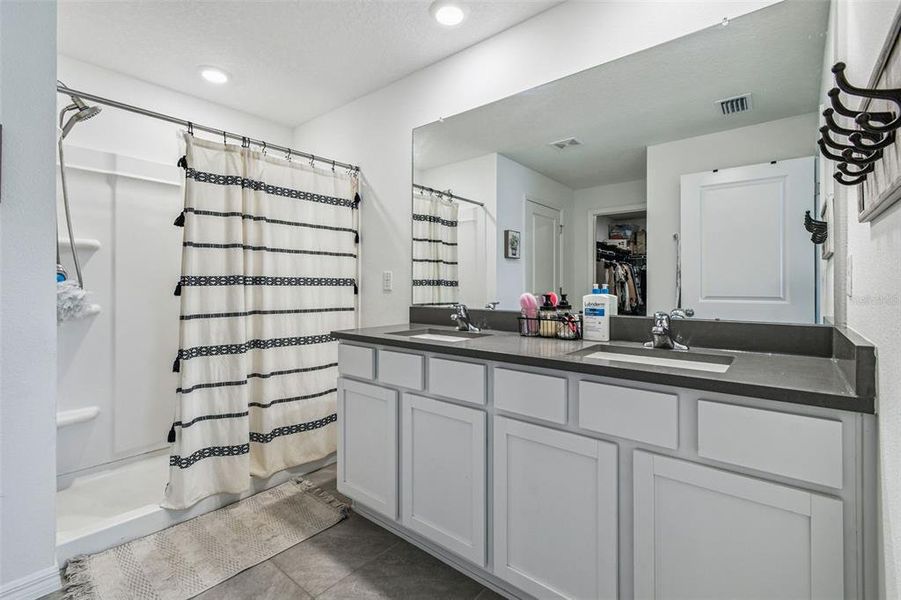 Furnished interior view inside a new home in Berry Bay, Wimauma (Image 10). Furnished interior view inside a new home in Berry Bay, Wimauma (Image 10).