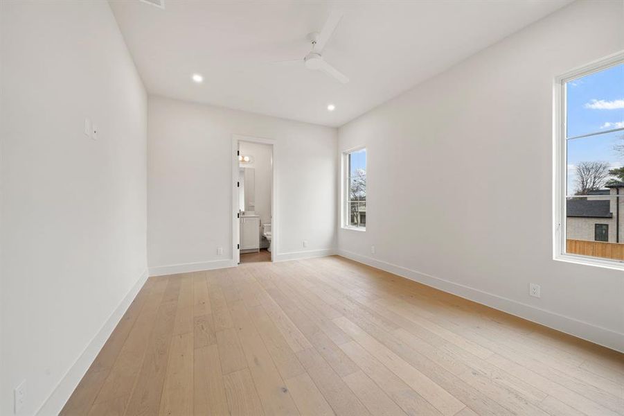 Spacious, unfurnished interior of a new home in , Dallas (Image 21). Spacious, unfurnished interior of a new home in , Dallas (Image 21).