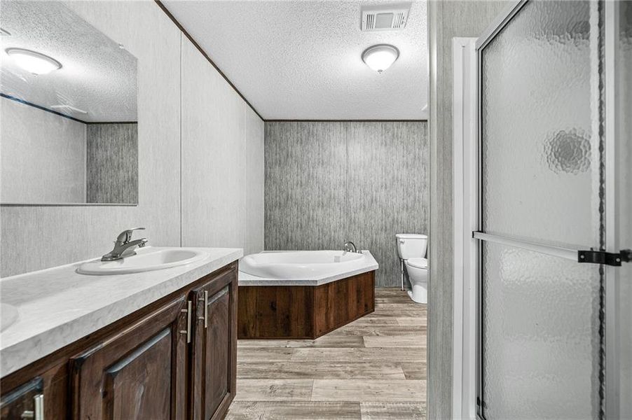 Furnished interior view inside a new home in , Elberton (Image 7).