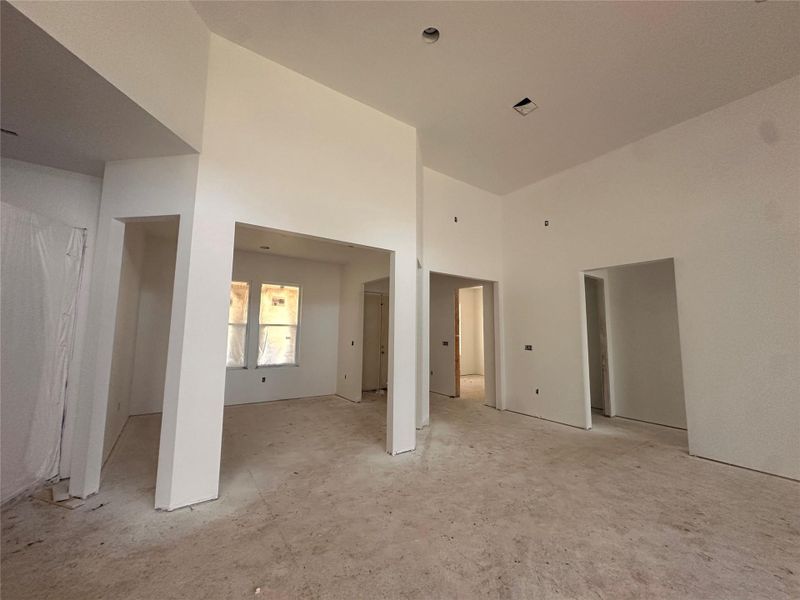 Dining space has open view to front yard