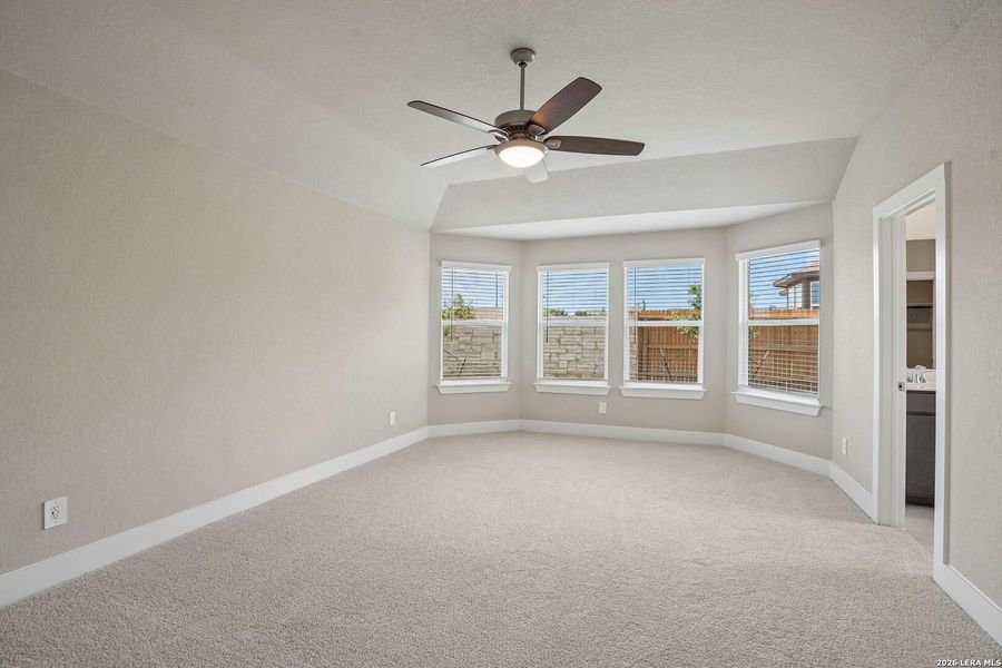 Spacious, unfurnished interior of a new home in Stetson Ridge, Marion (Image 42).