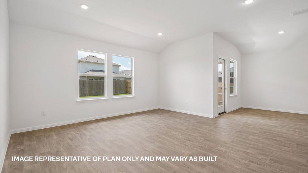 Spacious, unfurnished interior of a new home in Southgrove, Kyle (Image 15).