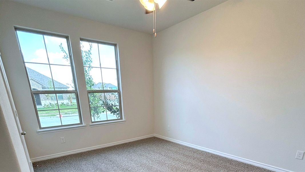 Spacious, unfurnished interior of a new home in Lakewood Trails, Forney (Image 23).