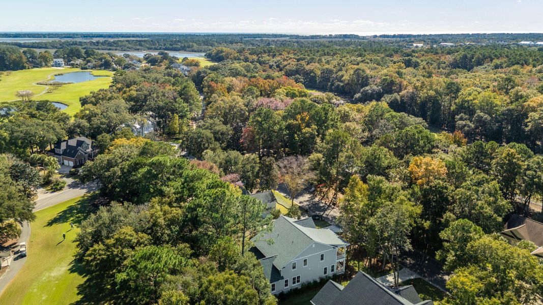 Exterior details and patio area of a home in , Johns Island (Image 3).