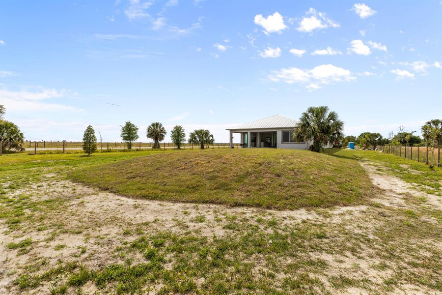 Exterior details and patio area of a home in , Okeechobee (Image 22). Exterior details and patio area of a home in , Okeechobee (Image 22).
