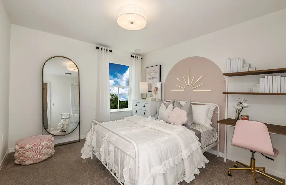 Furnished interior view inside a new home in Riverwood, Zephyrhills (Image 12).
