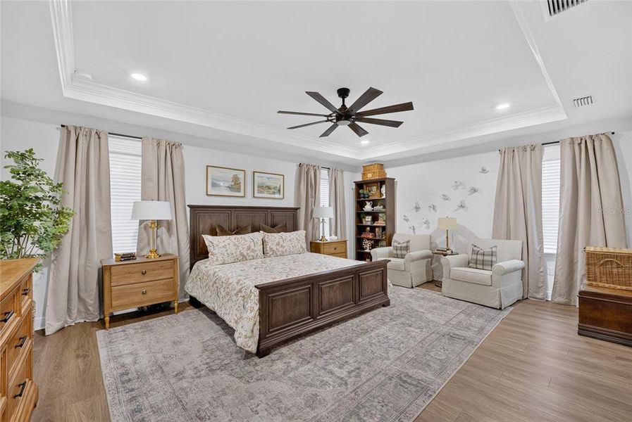 Furnished interior view inside a new home in , Alachua (Image 27).
