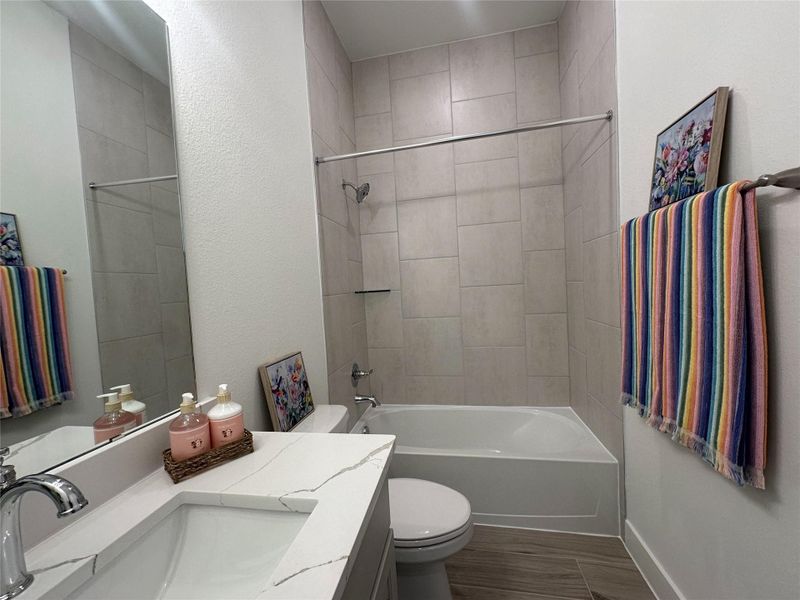 Furnished interior view inside a new home in Meridiana, Manvel (Image 13). Furnished interior view inside a new home in Meridiana, Manvel (Image 13).