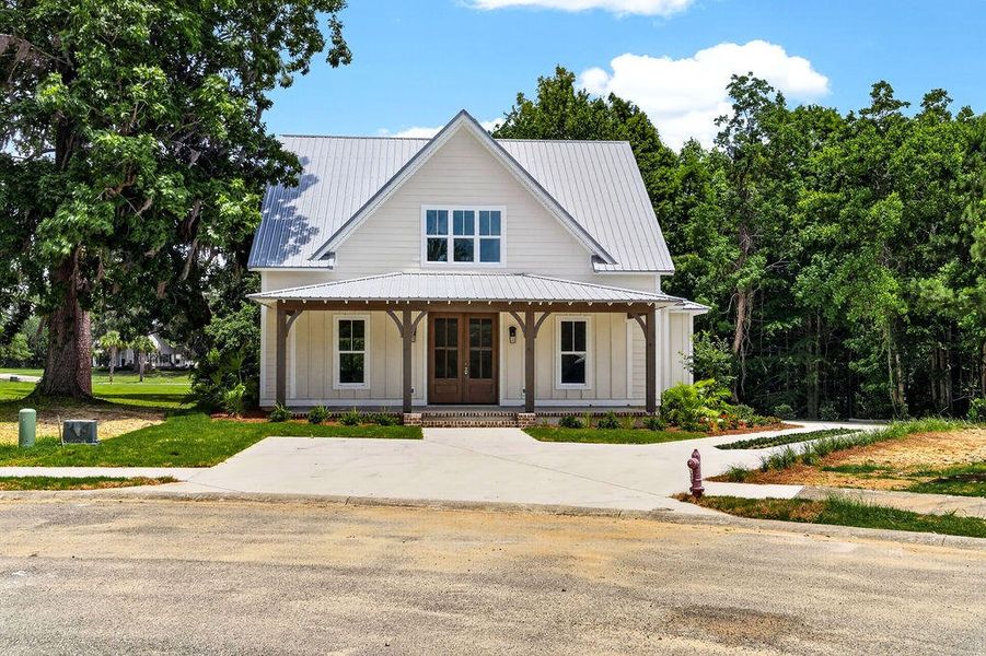Front exterior of a new home in , Georgetown, SC, highlighting curb appeal (Image 32). Front exterior of a new home in , Georgetown, SC, highlighting curb appeal (Image 32).