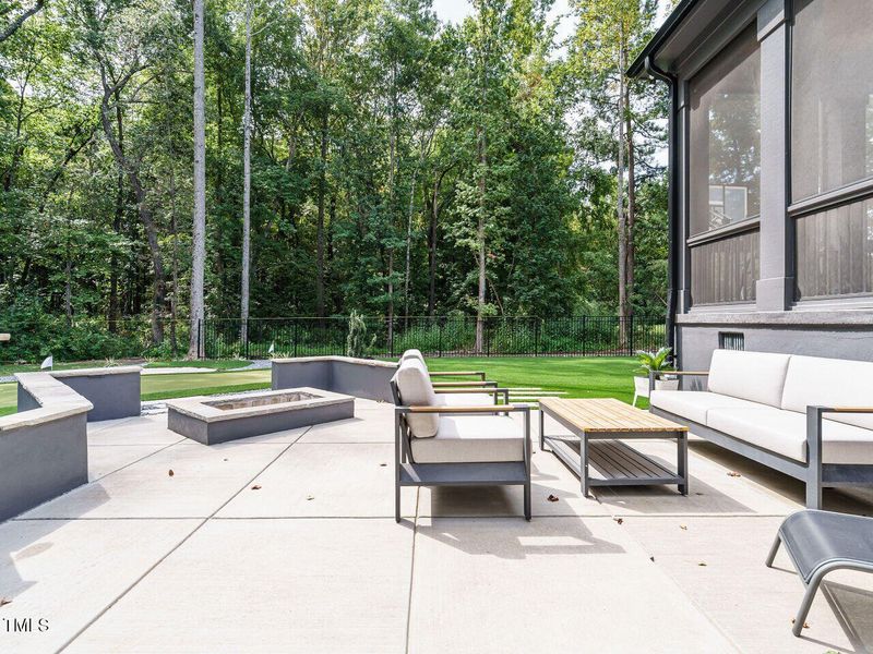 043-1280x960-photo 043-1280x960-photo