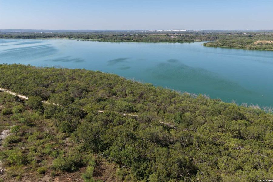 Natural landscape and outdoor views near Mission del Lago in San Antonio (Image 32).