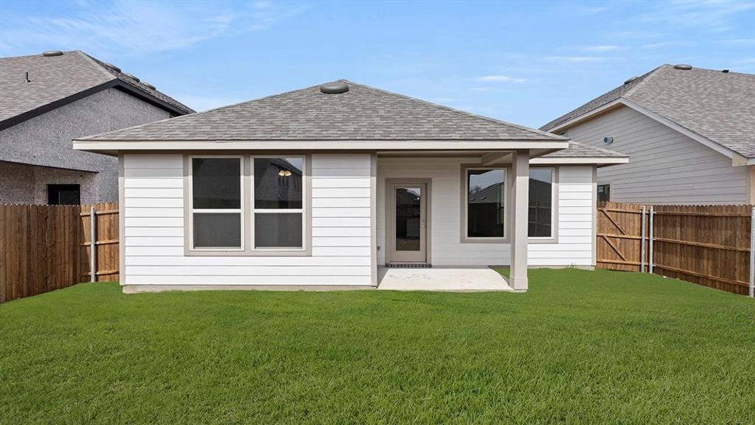 28. 1705 Meadow Crest - Back